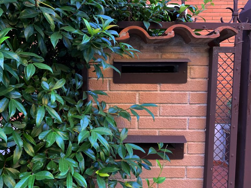 Brick Mailbox Restoration